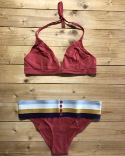 Princesse Tam Tam: Talisman Rouge Bikini